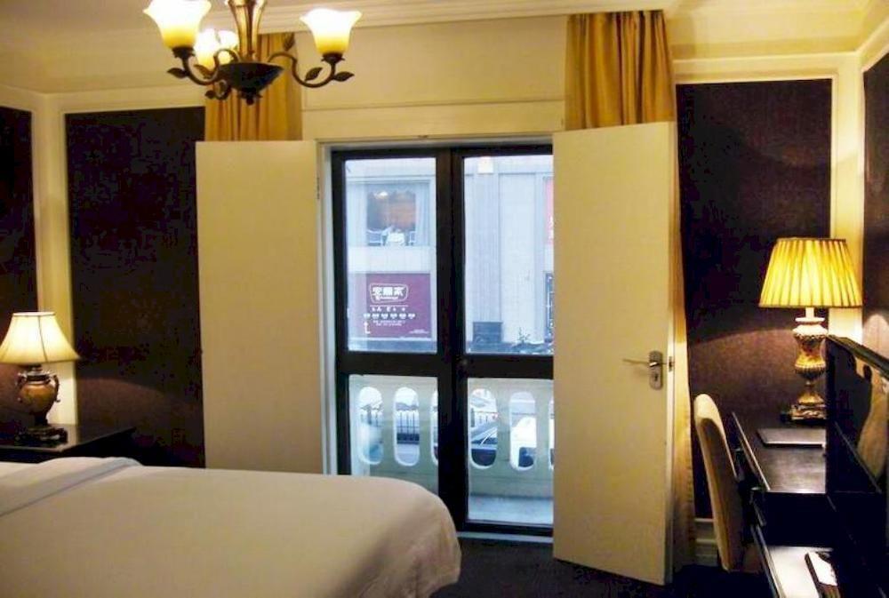 Manhattan Jinling Hotel เซี่ยงไฮ้ ภายนอก รูปภาพ