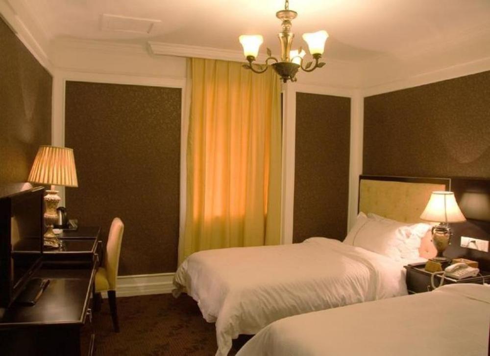 Manhattan Jinling Hotel เซี่ยงไฮ้ ภายนอก รูปภาพ