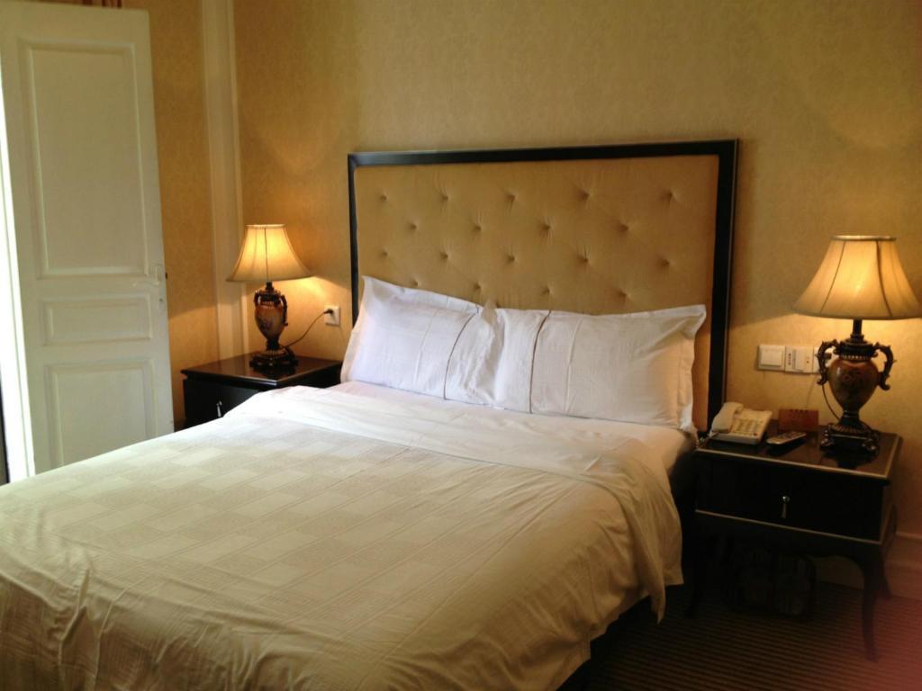 Manhattan Jinling Hotel เซี่ยงไฮ้ ห้อง รูปภาพ