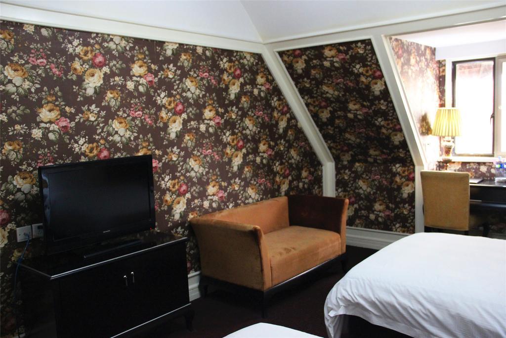 Manhattan Jinling Hotel เซี่ยงไฮ้ ภายนอก รูปภาพ