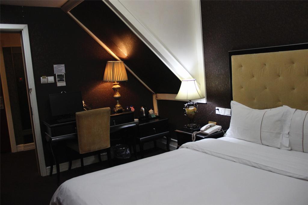 Manhattan Jinling Hotel เซี่ยงไฮ้ ห้อง รูปภาพ