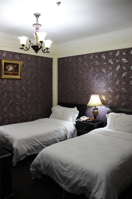Manhattan Jinling Hotel เซี่ยงไฮ้ ห้อง รูปภาพ